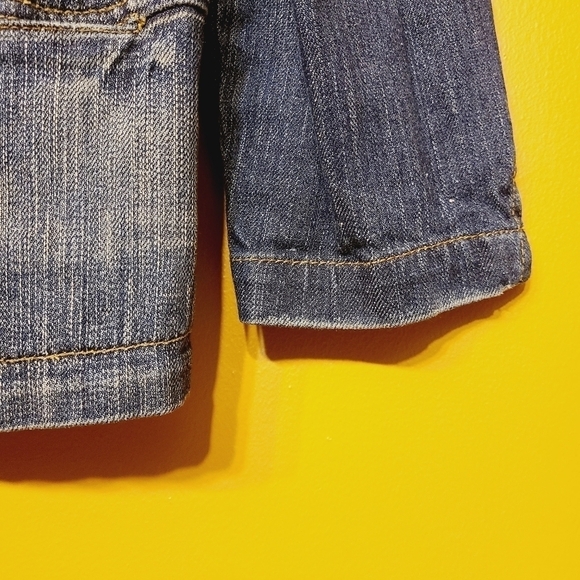 DKNY | Women's Vintage Full Zipper Dark Denim Cropped Jacket (Size Large) - Picture 10 of 15